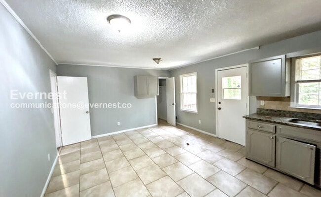 1437 Highland Dr, Birmingham, AL 35235 - photo 3