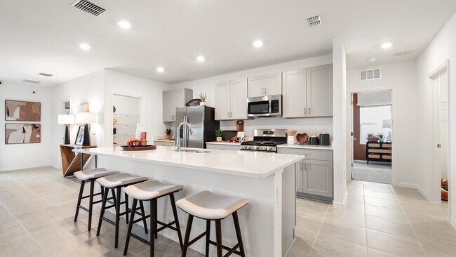 2571 Driftwood St unit 36664573, Auburndale, FL 33823 - photo 4