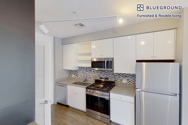 445 Artisan Way unit FL3-ID4647A, Somerville, MA 02145 - photo 6