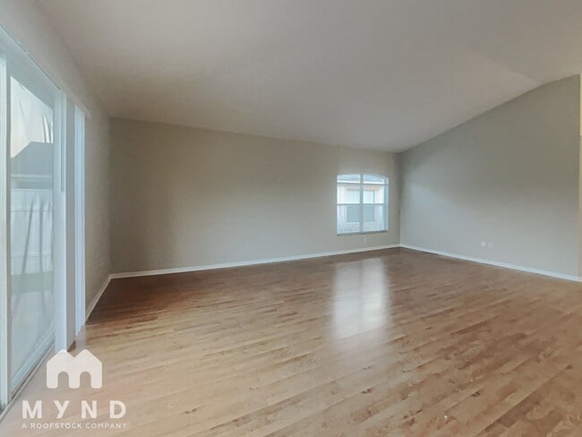 1328 Maximilian Dr, Wesley Chapel, FL 33543 - photo 6