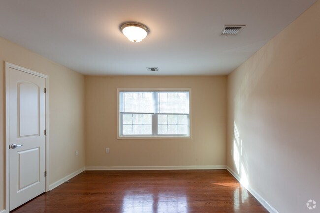 Affordable Luxury In the Heart of Avenel !, Avenel, NJ 07001 - photo 6