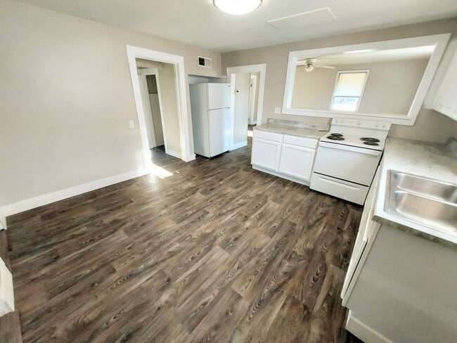 1730 Park St, Kingsport, TN 37664 - photo 7