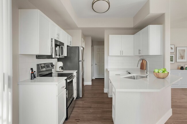 Lumiere Chandler - Renovated Kitchen