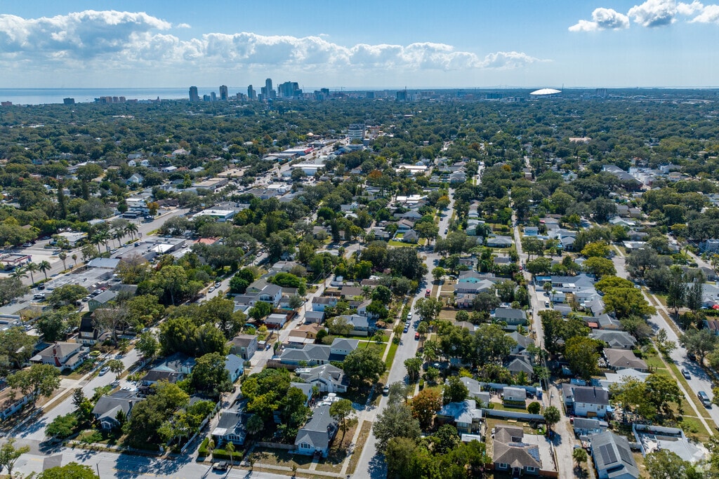 About Magnolia Heights Schools, Demographics, Things to Do