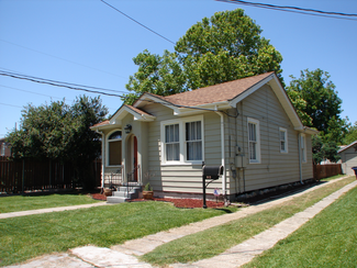 913 Milton St, Gretna, LA 70053