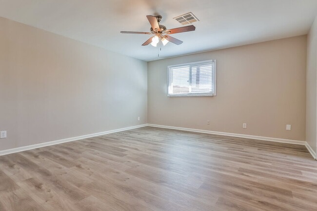 825 W 19th St, Tempe, AZ 85281 - photo 7