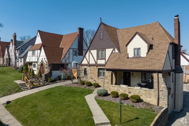 Homes in Paddock Hills range from tudor and ranch styles to split-level homes.