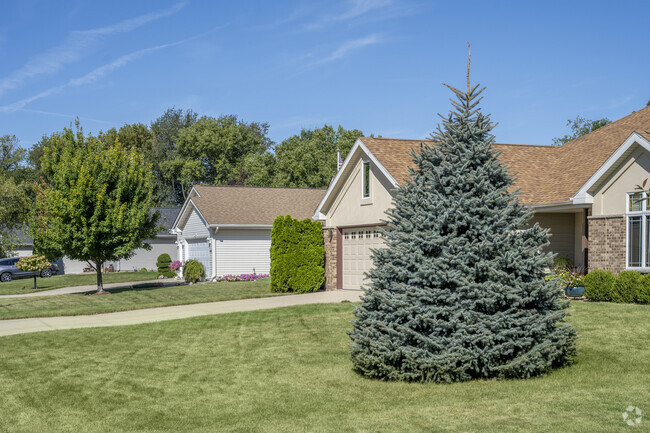 Briar Crest houses have are well-maintained, often with sizable front yards.