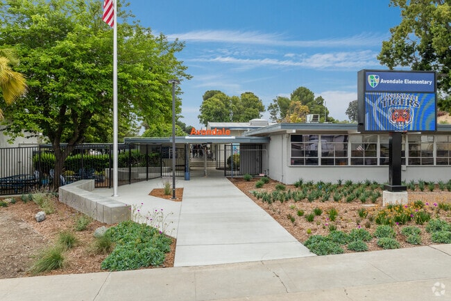 An entrance view to Avondale Elementary School.
