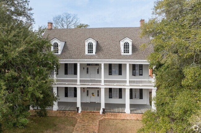 Natchitoches is known for its historic houses, showcasing a rich cultural heritage.