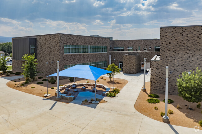 Orchard Mesa Middle School is a Public Middle School in Orchard Mesa, Grand Junction CO.