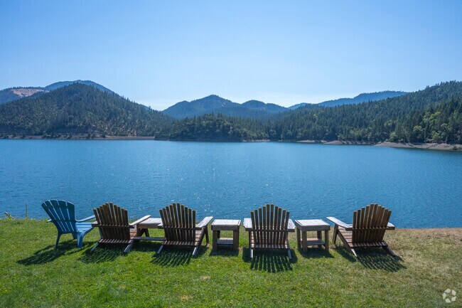 Applegate Lake is a wonderful place to relax during a hot summer day.
