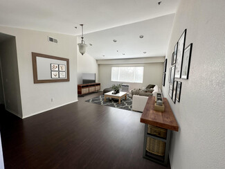 8732 Reading Ave Unit A, Los Angeles, CA 90045