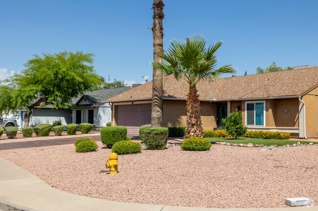 Many single-family homes in North Deer Valley have stucco exteriors.