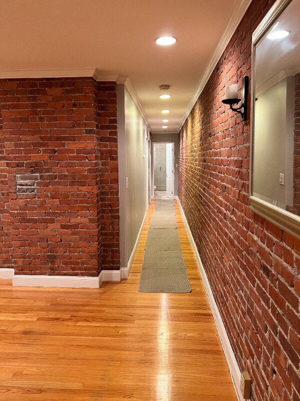 95 Gainsborough St Unit 208, Boston, MA 02115