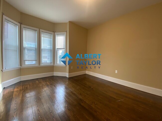 1568 Tremont St unit 2, Roxbury Crossing, MA 02120 - photo 2