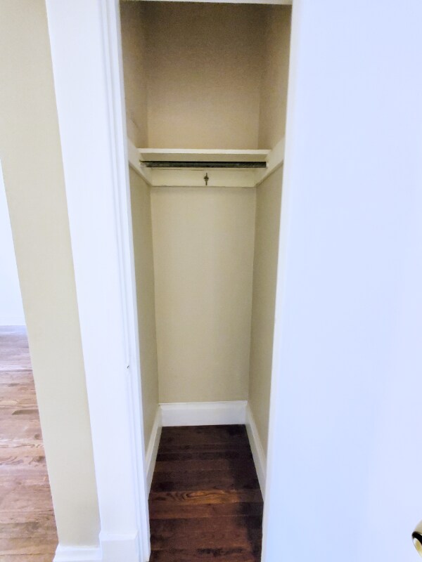 1490 Michigan Ave, Columbus, OH 43201 - photo 6