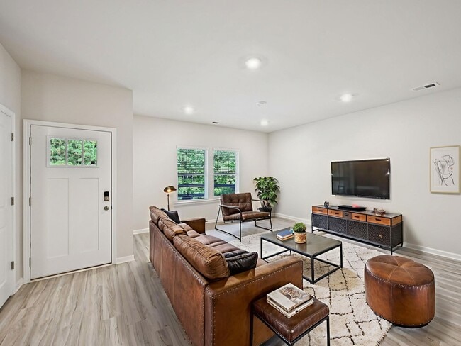 2256 Ashton Dr, Conyers, GA 30013 - photo 3