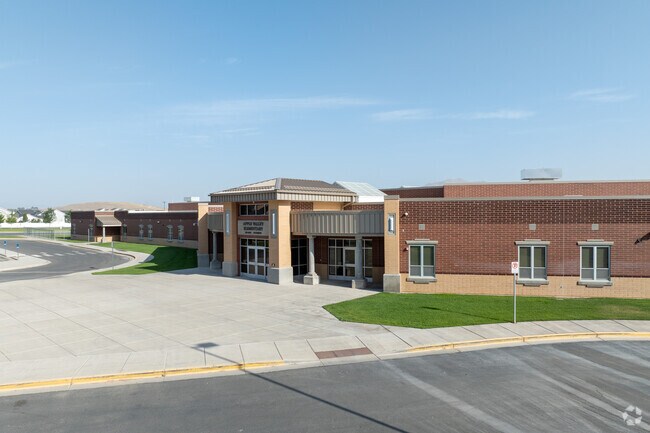 Apple Valley Elementary School is located in the Santaquin neighborhood.