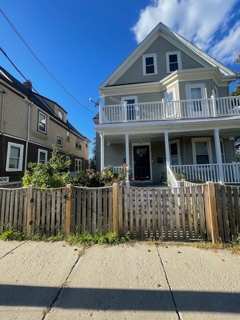 82 Brent St unit 2, Dorchester Center, MA 02124 - photo 1