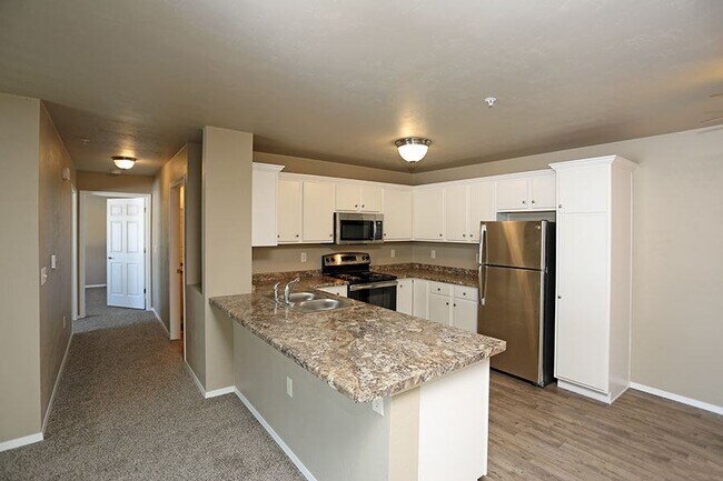 Copper Cove Estates, Oconto, WI 54153 - photo 2