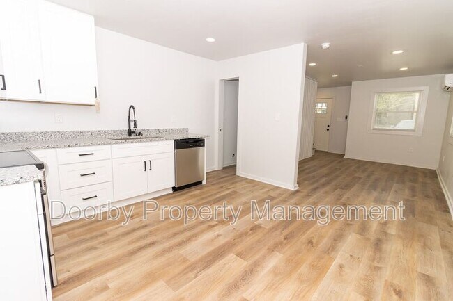 1808 E 13th St unit 104, Chattanooga, TN 37404 - photo 6