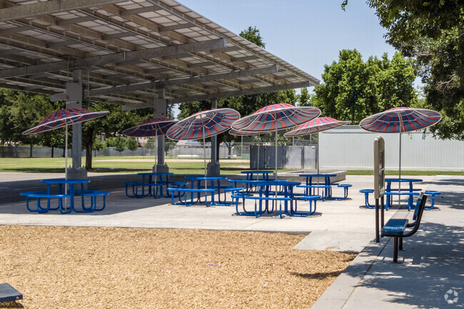 Students can eat in the covered seating area at Freedom Elementary School in Clovis.