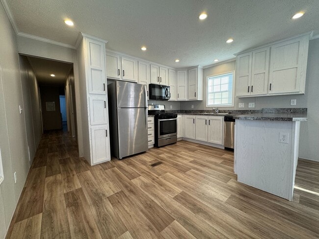 2002 Heron Dr NW, Stewartville, MN 55976 - photo 7