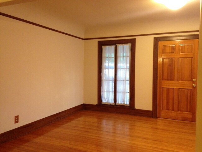 1803 Orchard Ave, Glendale, CA 91206 - photo 3