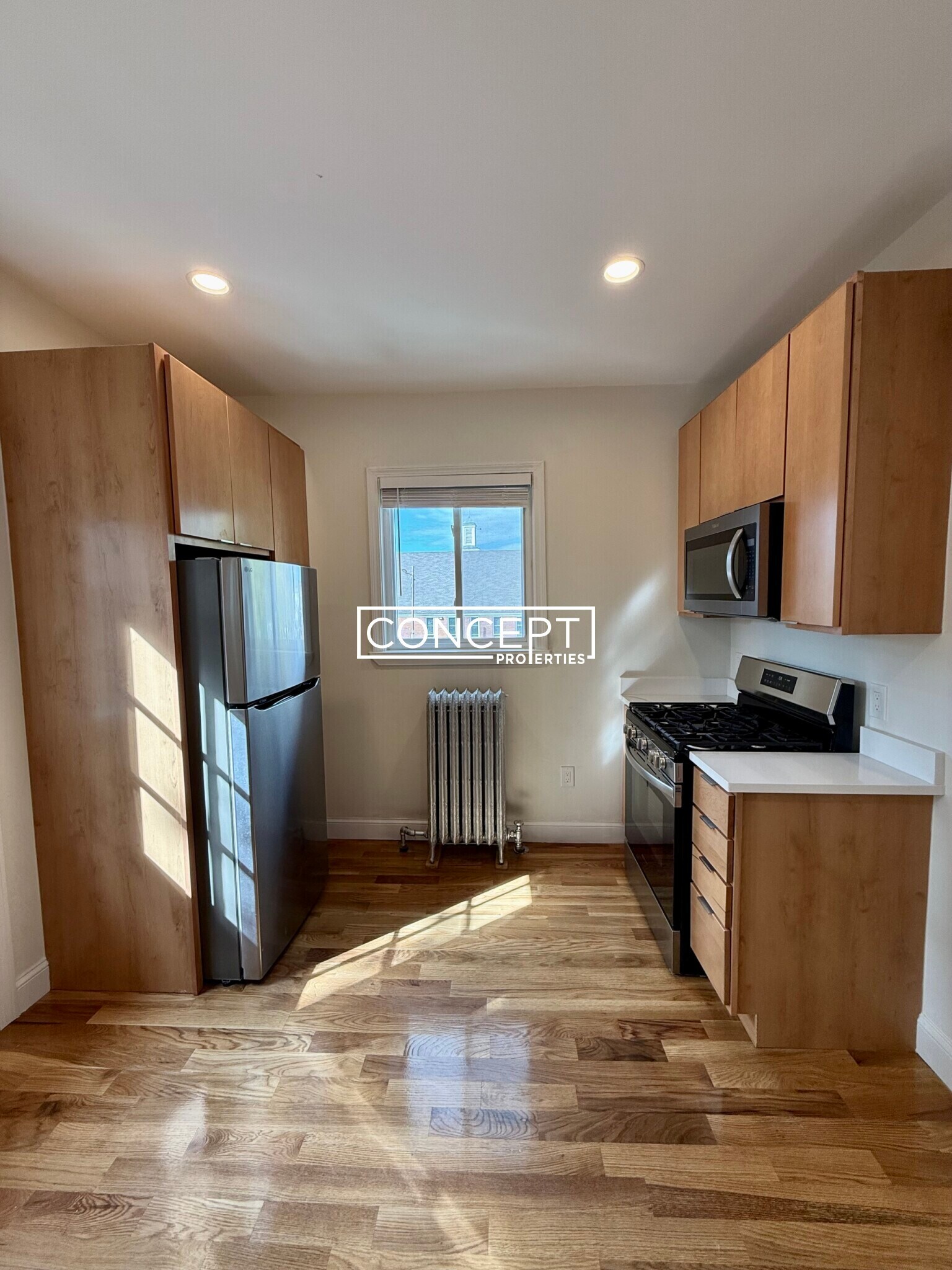 126 Chestnut St unit 2B, Lynn, MA 01902 - photo 1