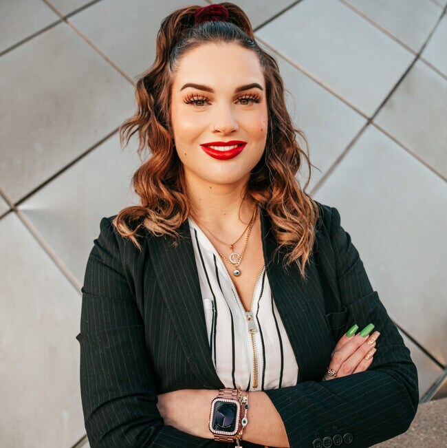 Agent Photo