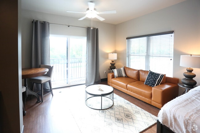 Galloway Creek, Springfield, MO 65804 - photo 4