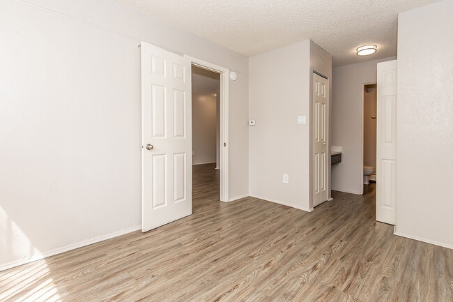 Pine Crest, Colorado Springs, CO 80909 - photo 6