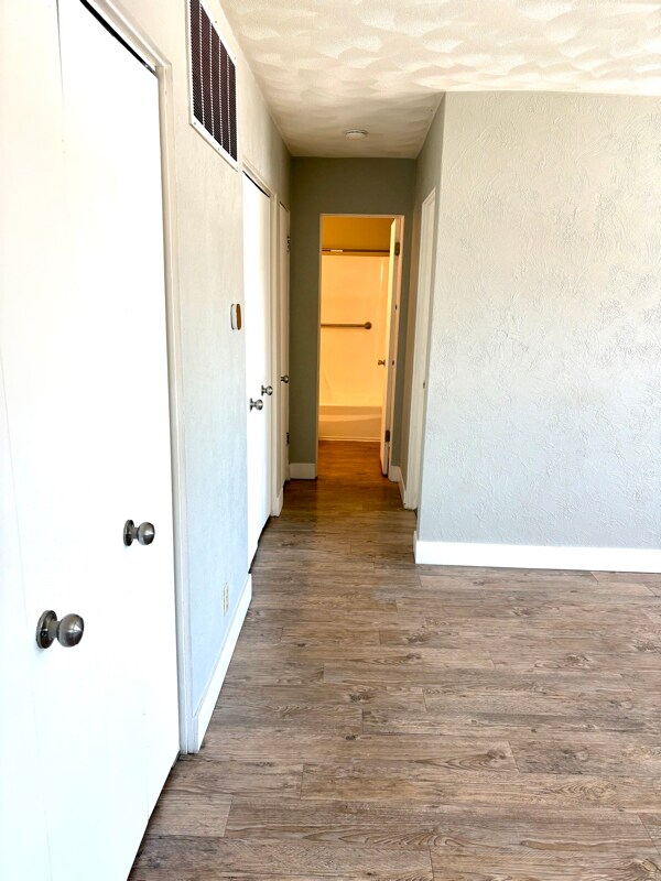 4026 N Illinois Ave unit 10, Peoria Heights, IL 61616 - photo 7