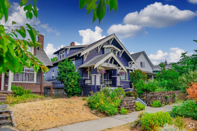 Craftsman homes in Hilltop stand out with unique character and attention to detail.