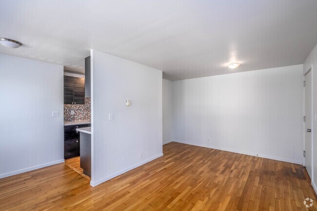 The Standard, Seattle, WA 98119 - photo 7