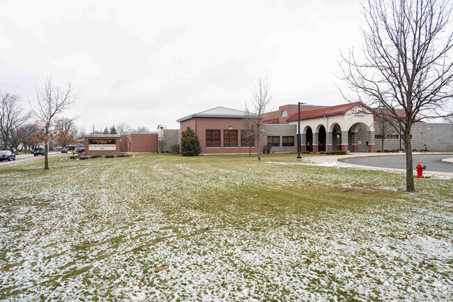 Reavis Elementary School has great academic and athletic opportunities for students.
