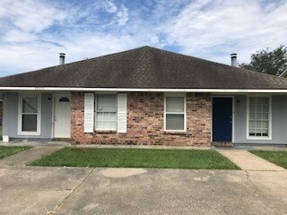 20971 -20975 Old Scenic Hwy unit 20971, Zachary, LA 70791 - photo 2