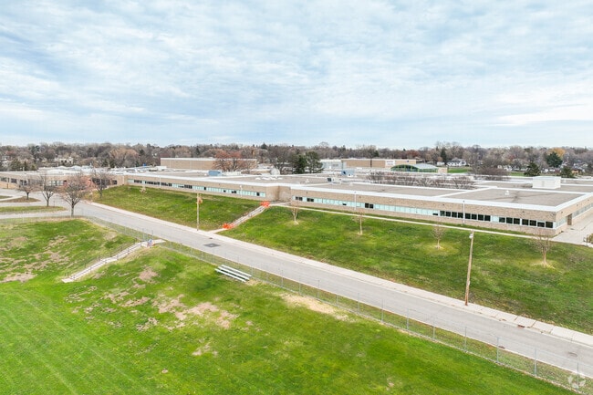 Harding Senior High School is a public school located in Saint Paul, MN.