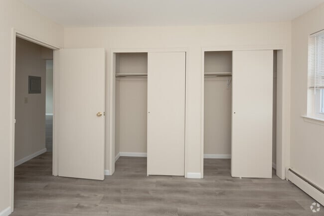 Park Lake Village, Parsippany, NJ 07054 - photo 7