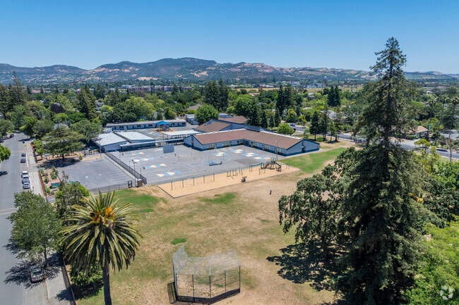 Shearer Elementary is part of the Napa Valley Unified School District and serves Fuller Park.
