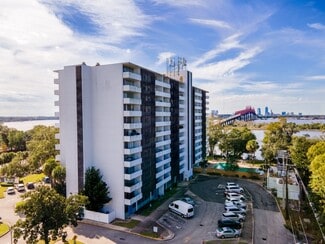 5353 Arlington Expy, Jacksonville, FL 32211