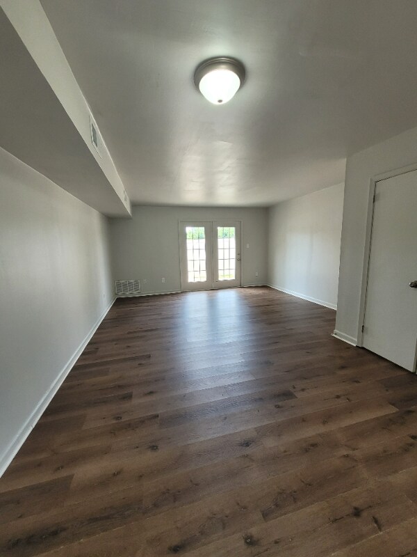 Roseland Townhomes, Hampton, VA 23663 - photo 2