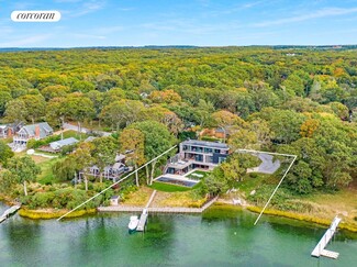21 Munchogue Dr, Sag Harbor, NY 11963