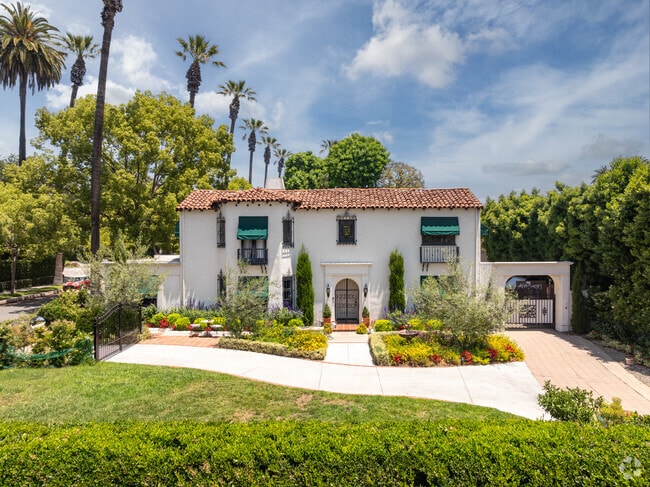 Lower Arroyo has beautiful Mediterranean Villas nestled within the community.