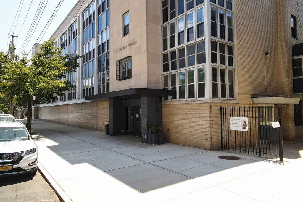 St Ephrem School, Brooklyn NY Rankings & Reviews