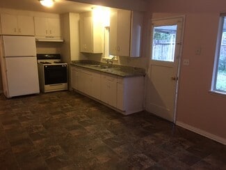 2330 51st Ave, Sacramento, CA 95822