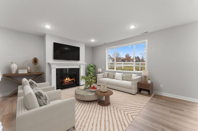 1335 Compton Ave, River Falls, WI 54022 - photo 3