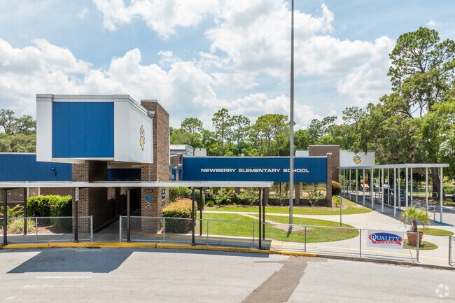 Newberry Elementary has a B grade from Niche.