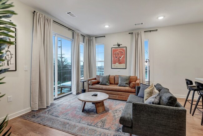 600 E Trinity Ln unit ID1049679P, Nashville, TN 37207 - photo 4